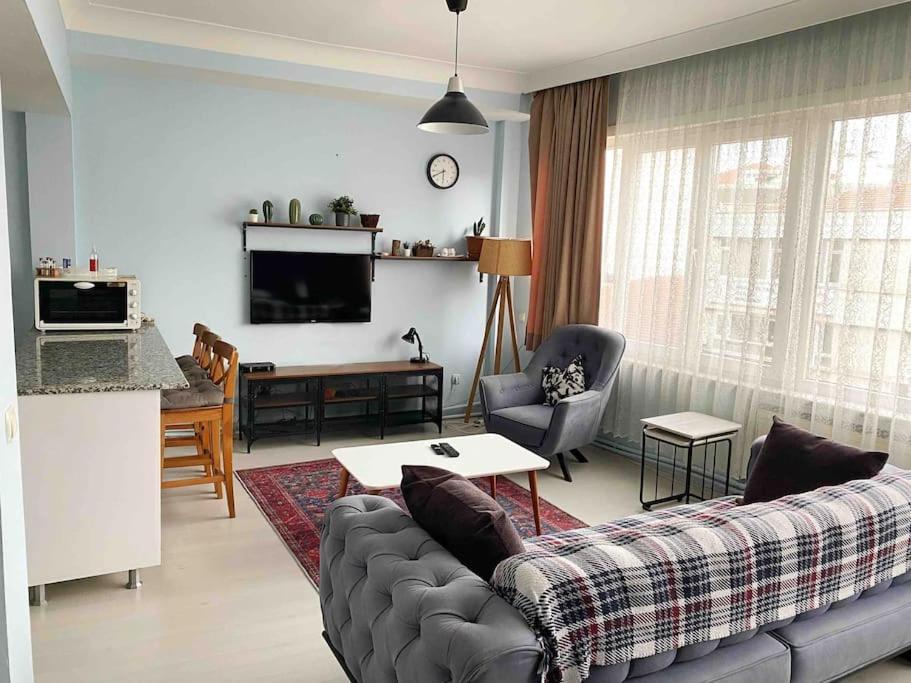 Vip Sisli Square Central House Apartment Istanbul Exterior photo